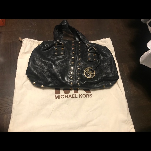 Ladies Michael Kors leather purse - Picture 2 of 11